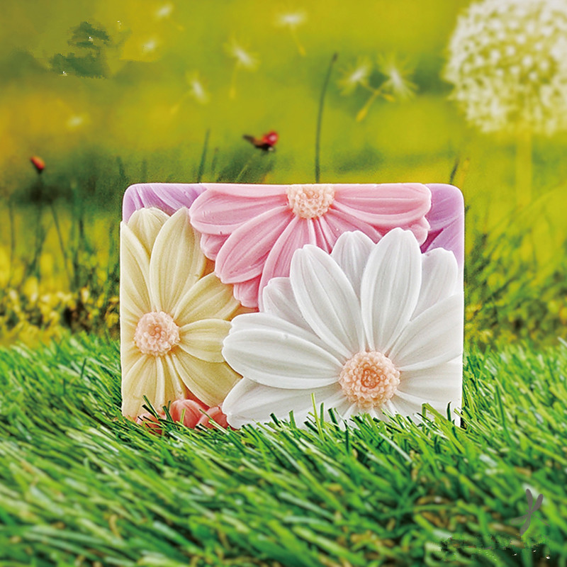 Newest!!!3d Elegant Sunflower  - مراجعة Soap Making Kit For Beginners وسعره